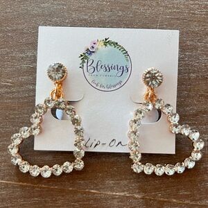 🏷️ Clip On Clear Crystal Heart Earrings Gold Tone